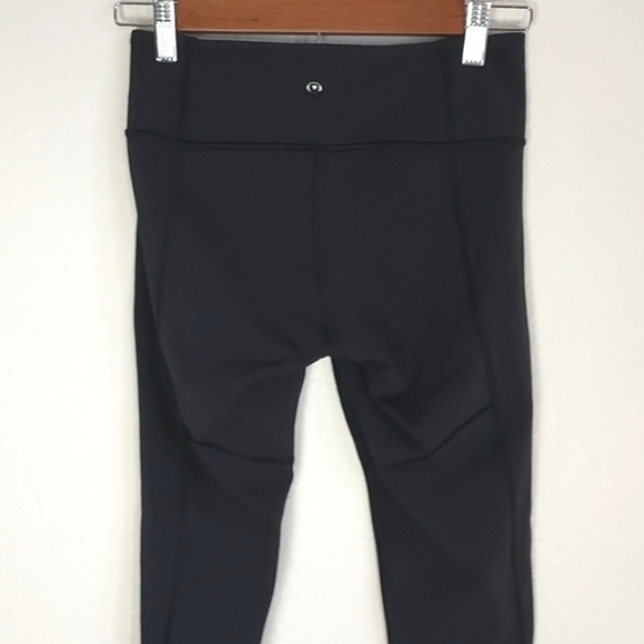 Lululemon If You're Lucky Crop Capri Leggings Black / Heathered Black Size 4 - Picture 6 of 16